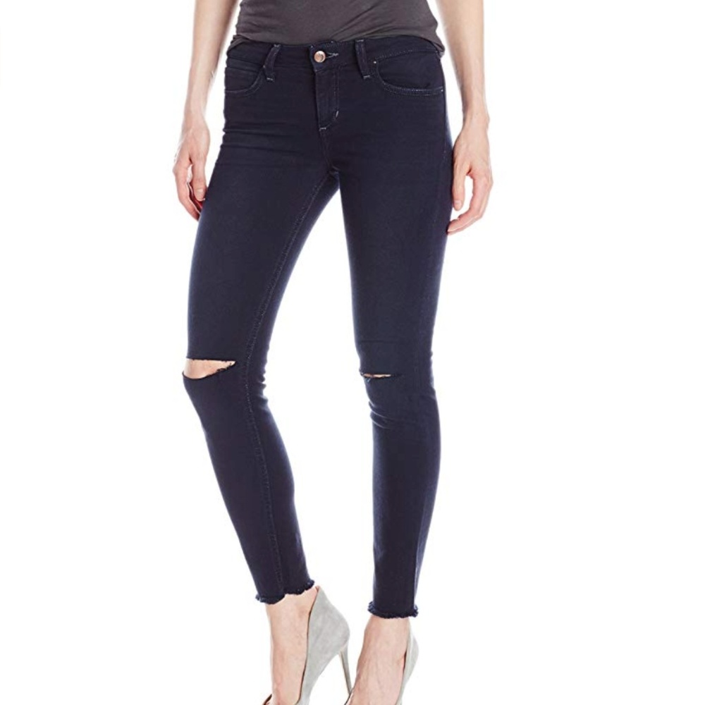 LAST CHANCE Joe's Jeans Collector's Edition Finn Skinny Ankle